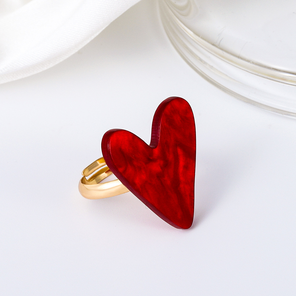 Sweet Bear Heart Shape Alloy Plastic Resin Rings