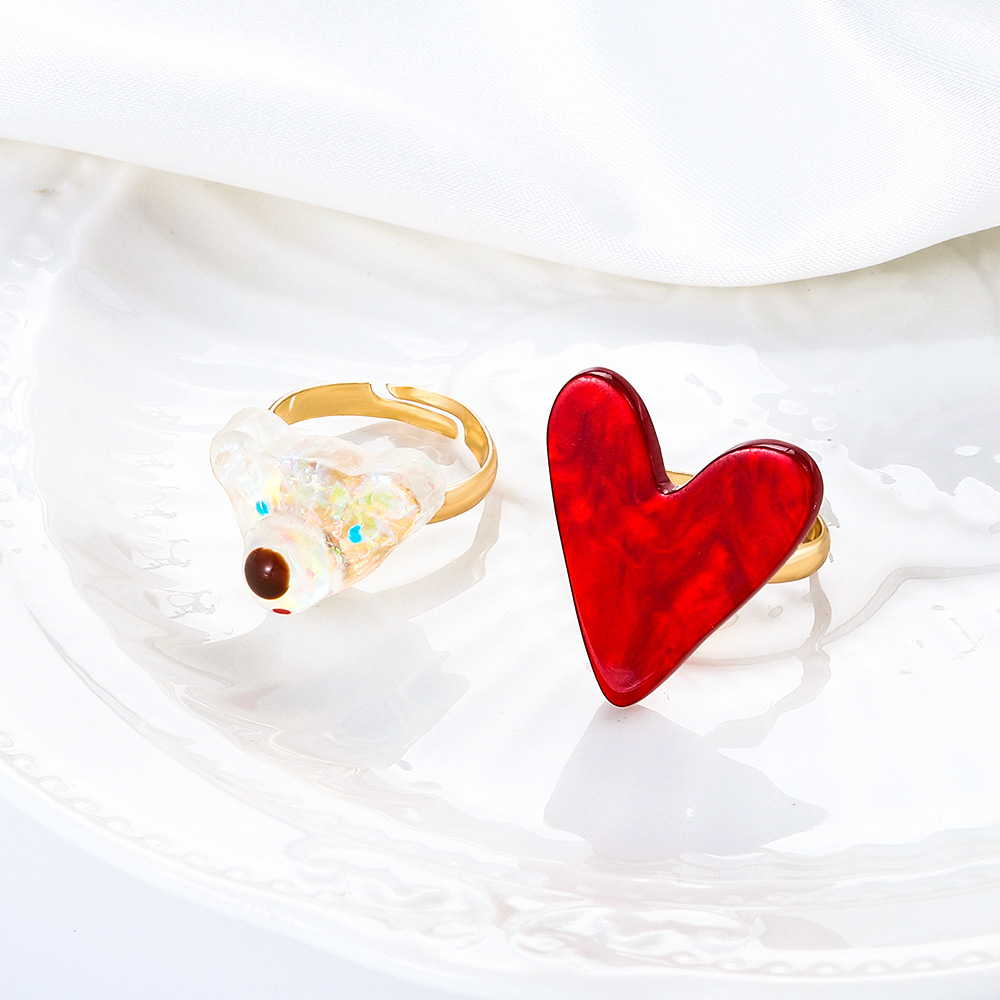 Sweet Bear Heart Shape Alloy Plastic Resin Rings