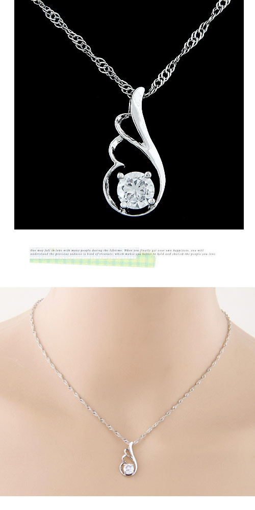 Fashion Dolphin Alloy Plating Artificial Diamond Pendant Necklace 1 Piece