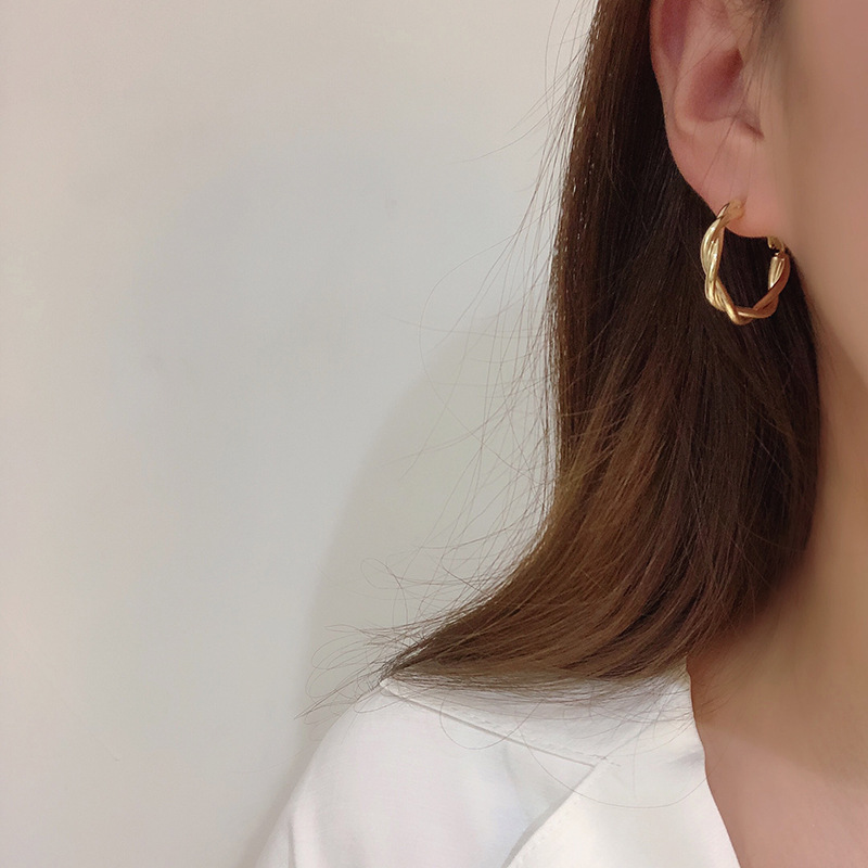 Simple Style Round Metal Plating Hoop Earrings