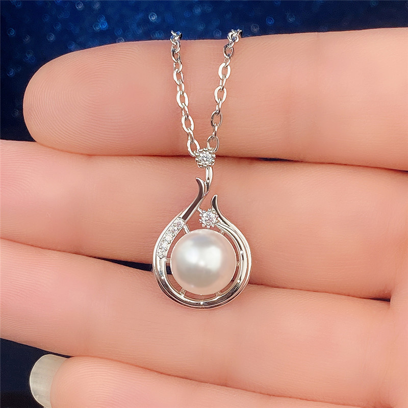 Fashion Geometric Copper Necklace Inlay Artificial Pearls Artificial Diamond Copper Necklaces 1 Piec