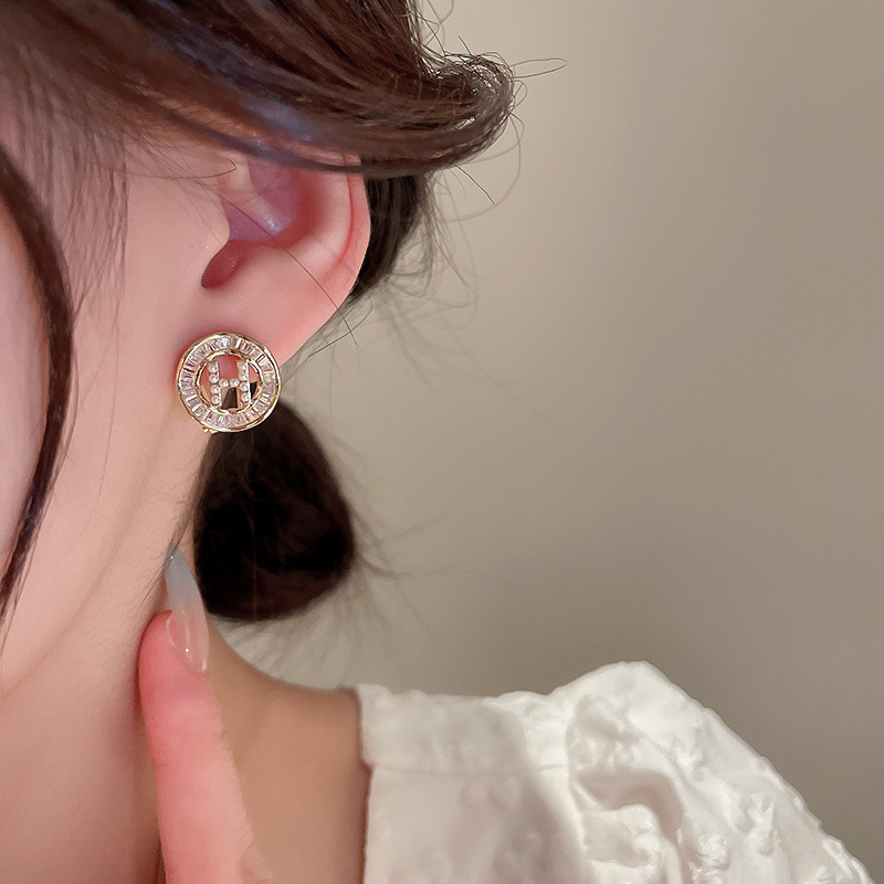Fashion Letter Copper Ear Studs Inlay Zircon Copper Earrings 1 Pair
