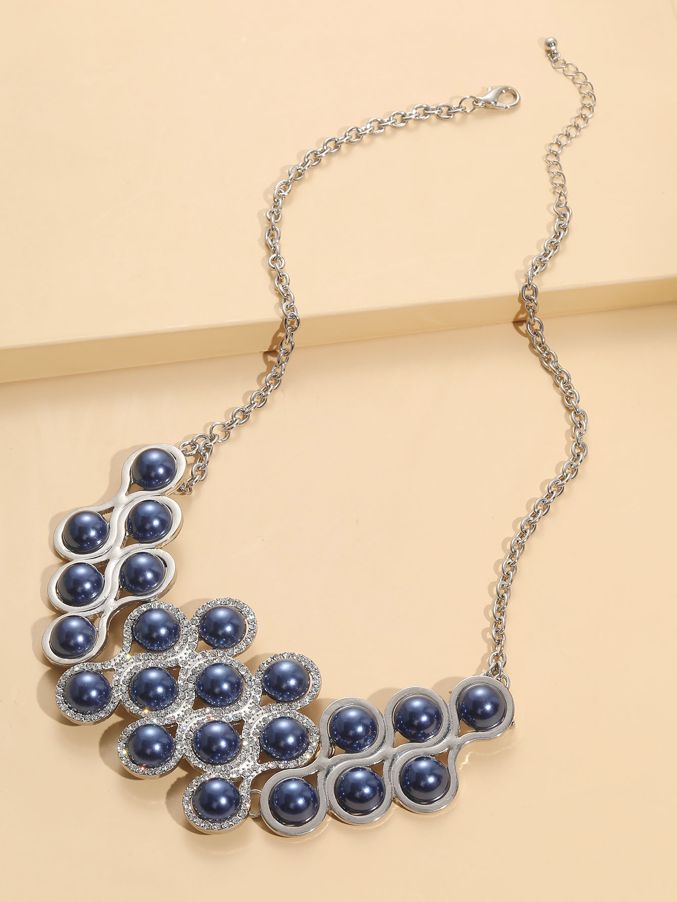 Fashion Solid Color Alloy Inlay Rhinestones Pearl Pendant Necklace