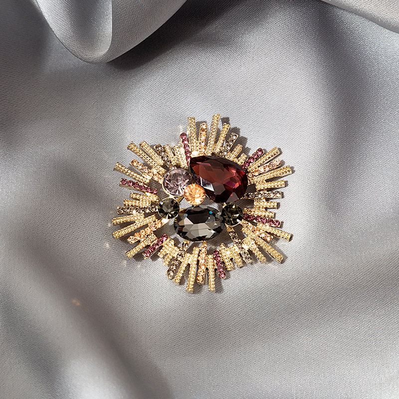 Vintage Style Animal hat Alloy Hollow Out Artificial Gemstones Artificial Diamond Brooches