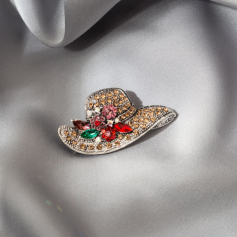 Vintage Style Animal hat Alloy Hollow Out Artificial Gemstones Artificial Diamond Brooches
