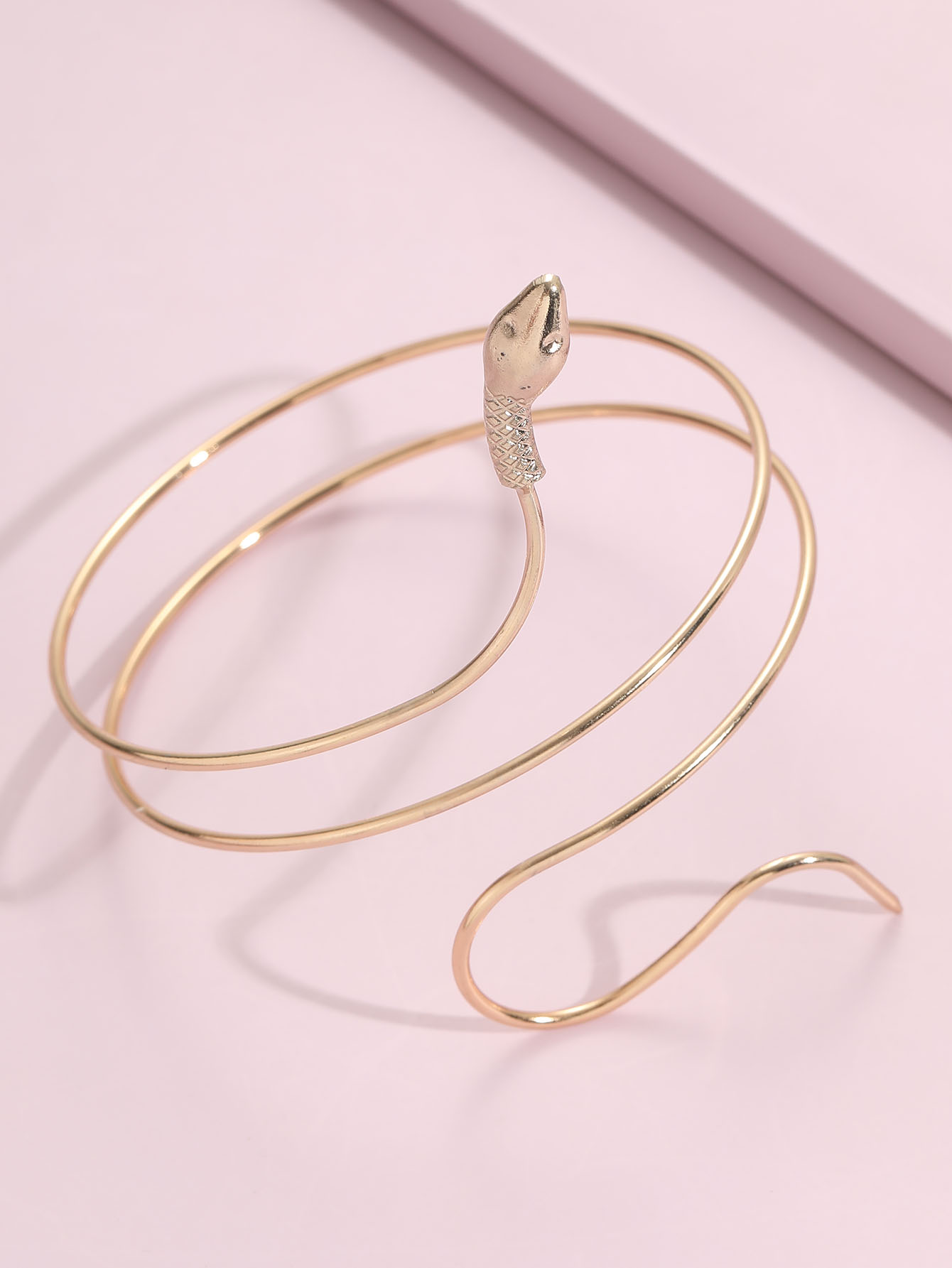 Simple Style Snake Alloy Layered Bangle 1 Piece