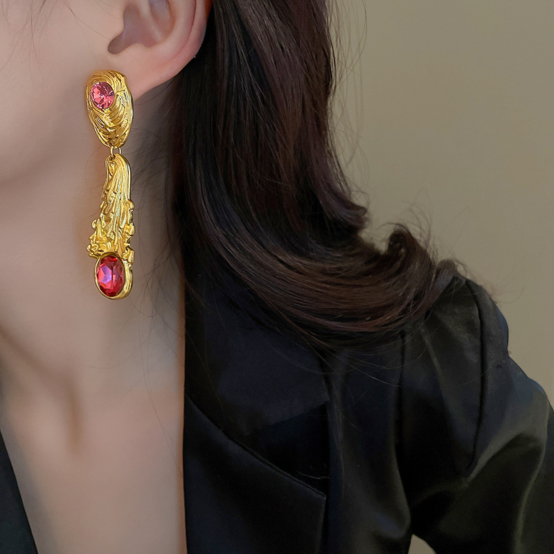 Fashion Geometric Copper Drop Earrings Pleated Rhinestones Copper Earrings 1 Pair