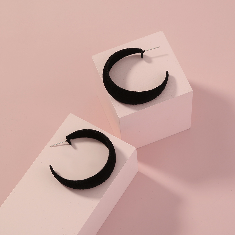 Classic Style C Shape Bow Knot Flocking Earrings 1 Pair