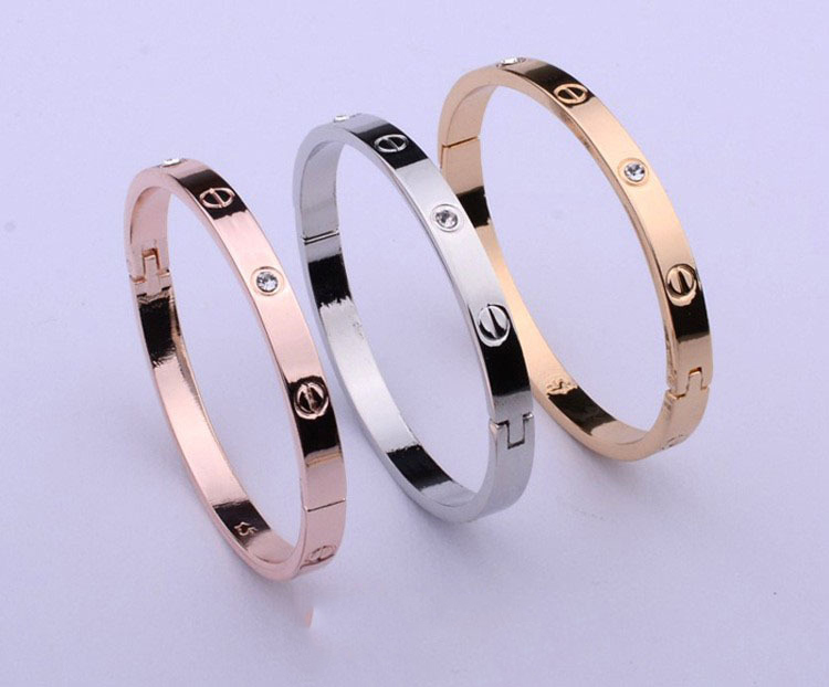 Fashion Circle Titanium Alloy Aluminium Alloy Inlay Rhinestones Womenu0027S Bangle