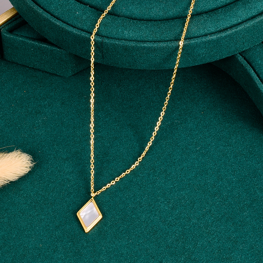 Fashion Square Titanium Steel Pendant Necklace Inlay Shell Stainless Steel Necklaces