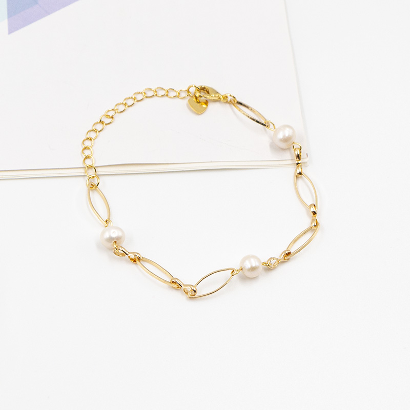 Fashion Portrait Heart Shape Gold Plated Beaded Womenu0027S Bracelets 1 Piece