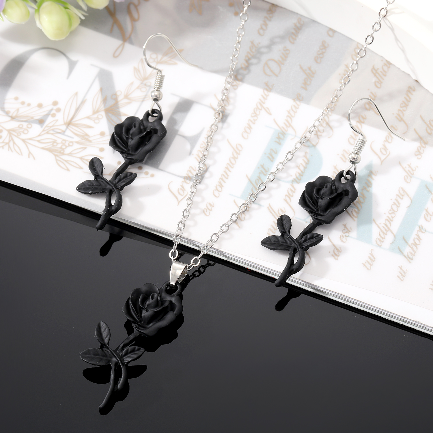 Retro Rose Alloy Stoving Varnish Alloy Womenu0027S Earrings Necklace 1 Pair