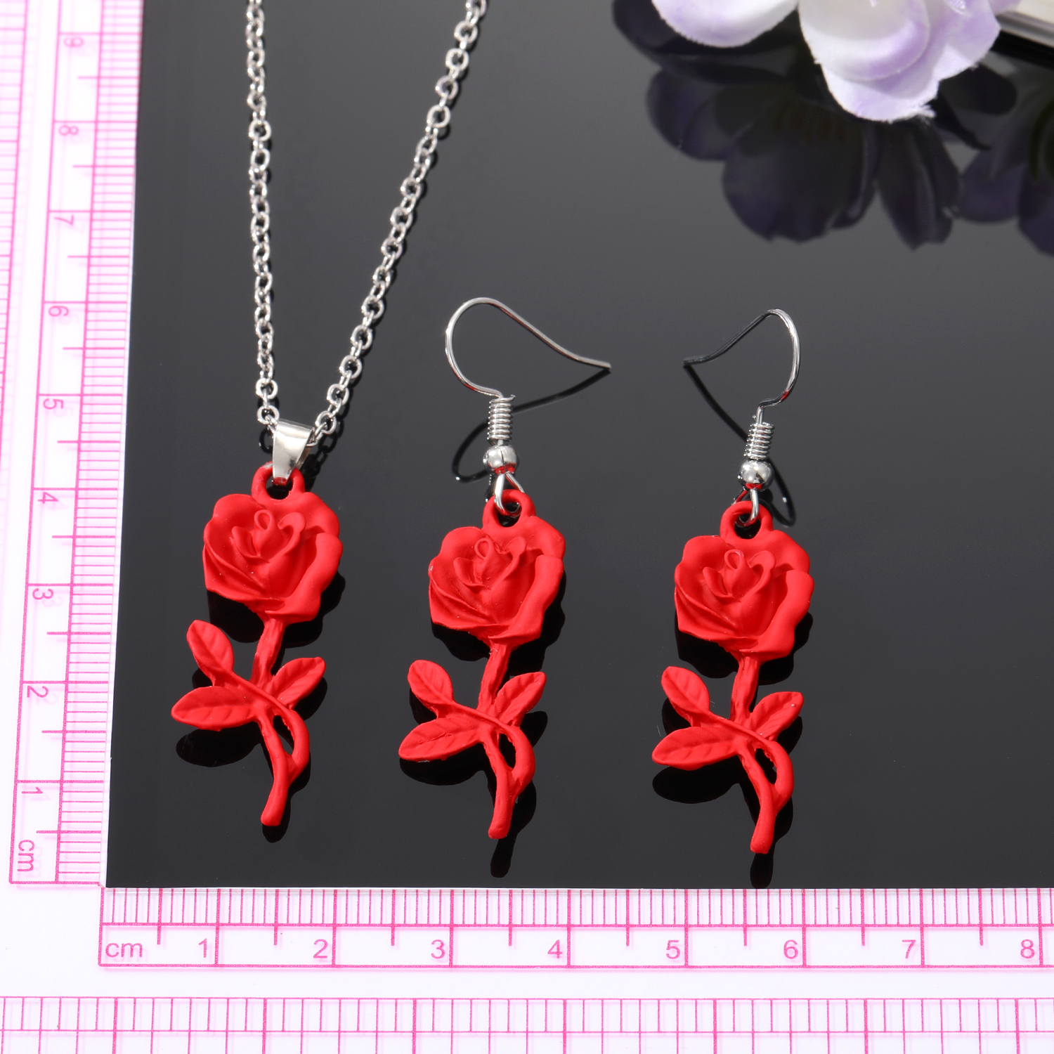 Retro Rose Alloy Stoving Varnish Alloy Womenu0027S Earrings Necklace 1 Pair