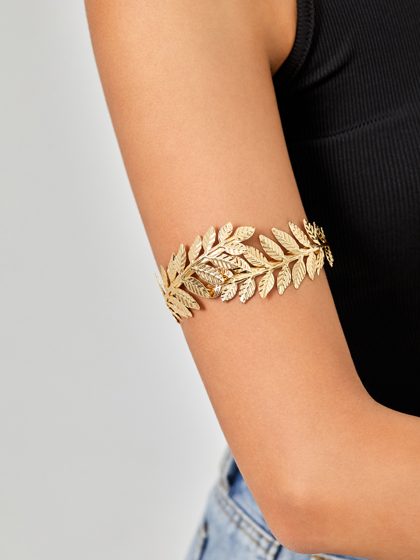 Vintage Style Leaf Alloy Plating Womenu0027S arm bracelet