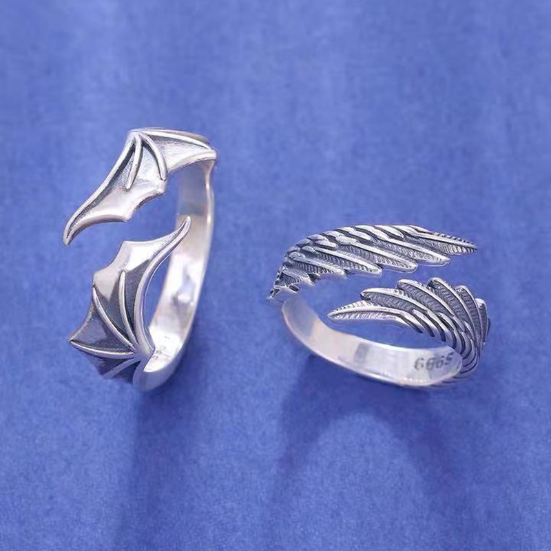 Retro Wings Alloy Asymmetrical Unisex Open Ring 1 Piece