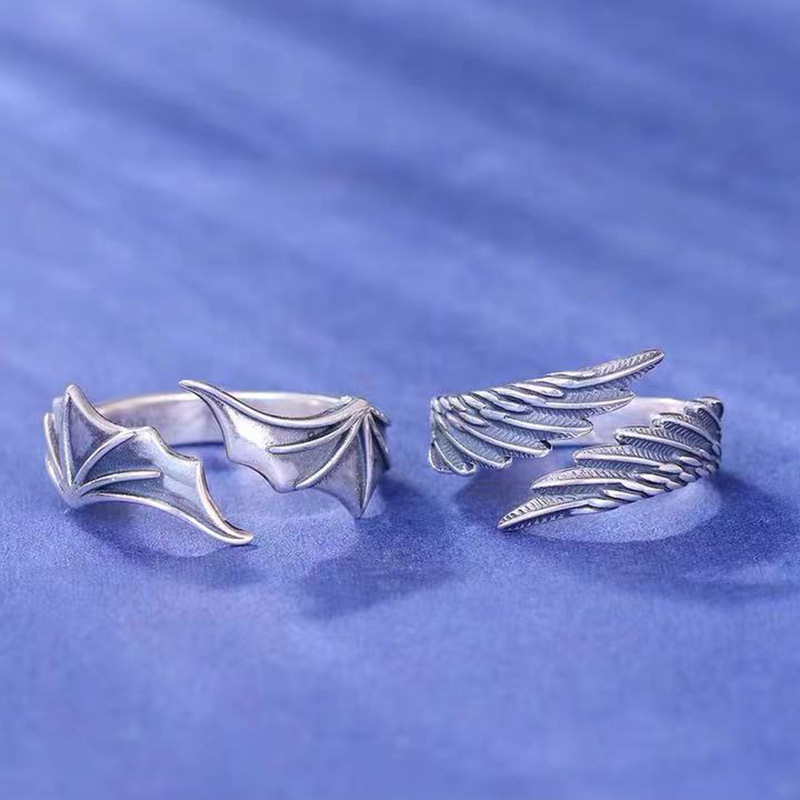 Retro Wings Alloy Asymmetrical Unisex Open Ring 1 Piece