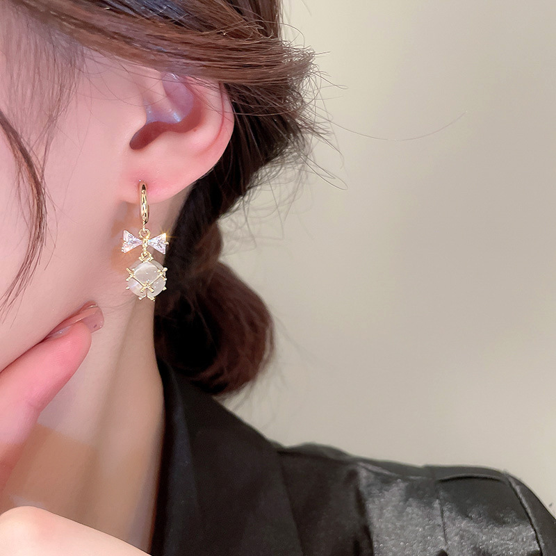 Luxurious Four Leaf Clover Copper Gold Plated Zircon Drop Earrings 1 Pair