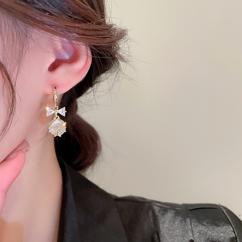 Luxurious Four Leaf Clover Copper Gold Plated Zircon Drop Earrings 1 Pair
