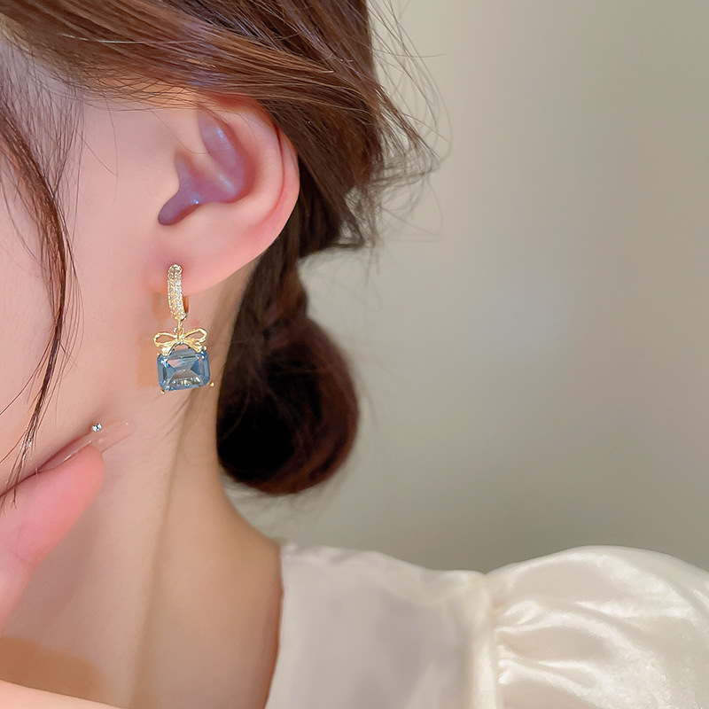 Glam Square Copper Gold Plated Zircon Ear Studs 1 Pair