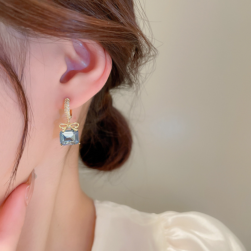 Glam Square Copper Gold Plated Zircon Ear Studs 1 Pair