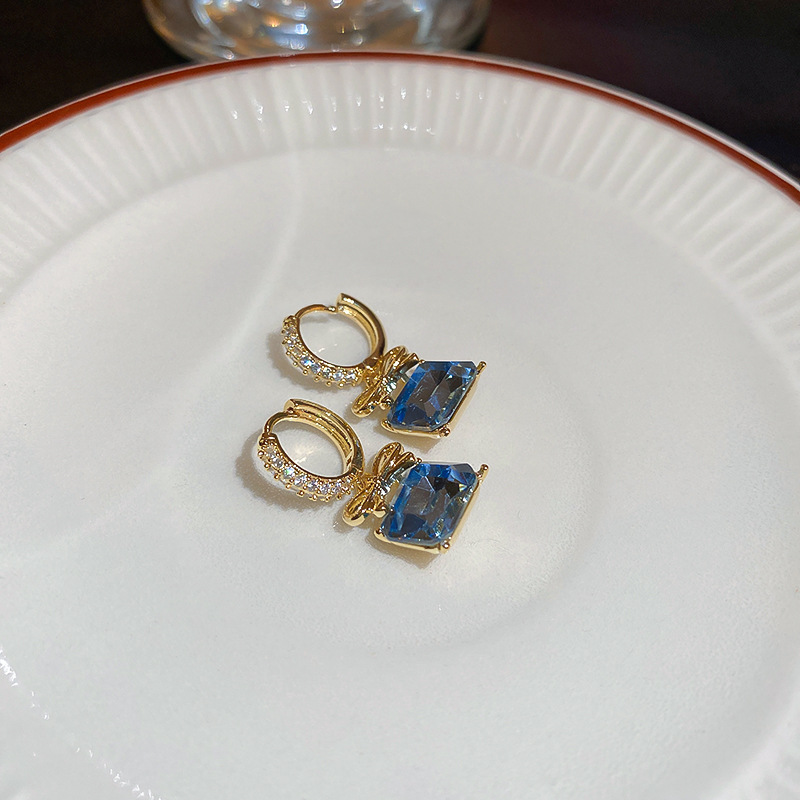 Glam Square Copper Gold Plated Zircon Ear Studs 1 Pair