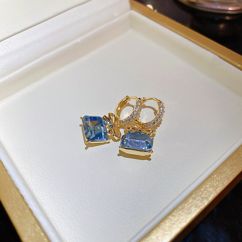 Glam Square Copper Gold Plated Zircon Ear Studs 1 Pair