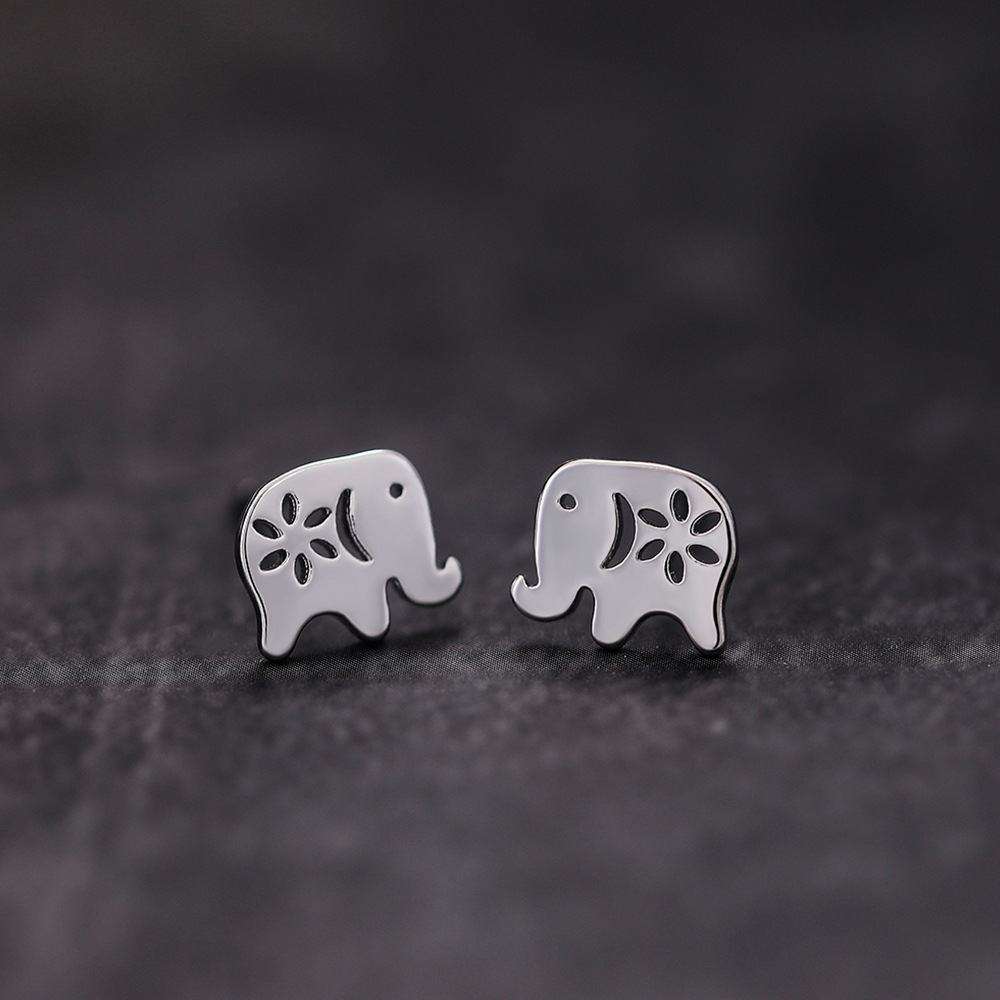 Fashion Flower Elephant Copper Plating Hollow Out Ear Studs 1 Pair
