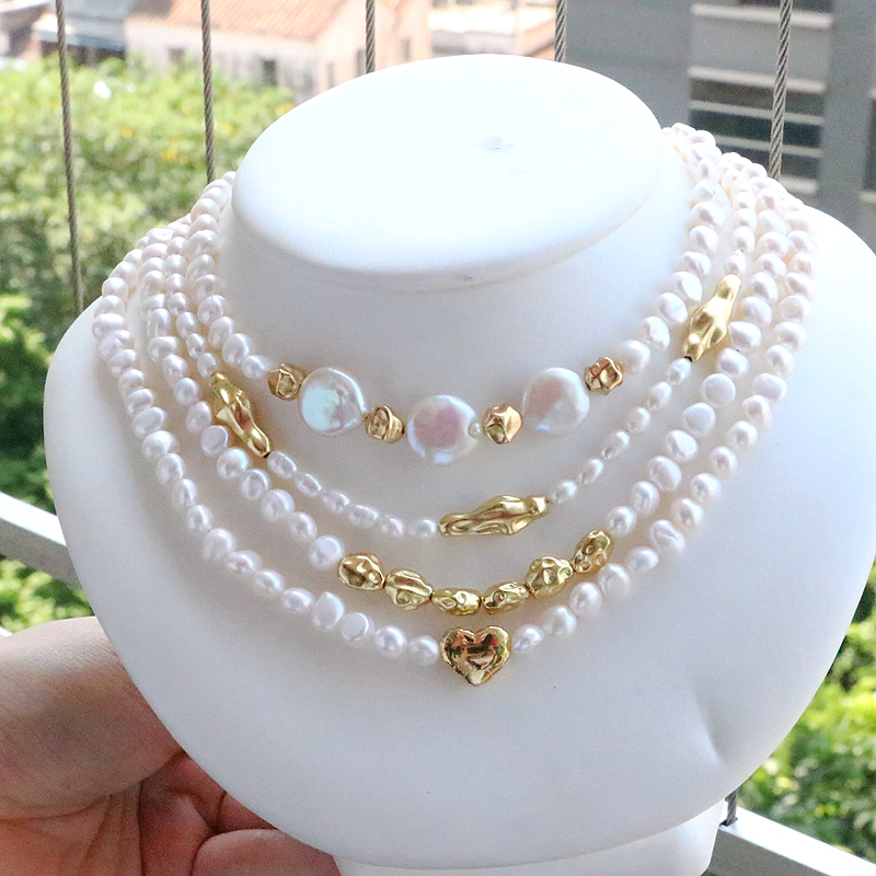 Luxurious Geometric Copper Gold Plated Pearl Necklace 1 Piece