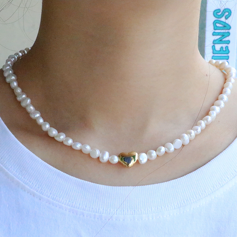 Luxurious Geometric Copper Gold Plated Pearl Necklace 1 Piece