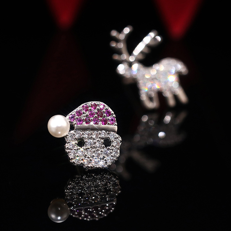 Fashion Santa Claus Elk Copper Asymmetrical Artificial Diamond Zircon Ear Studs 1 Pair