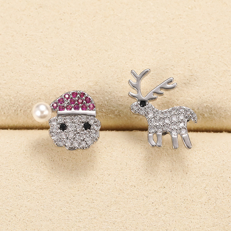 Fashion Santa Claus Elk Copper Asymmetrical Artificial Diamond Zircon Ear Studs 1 Pair