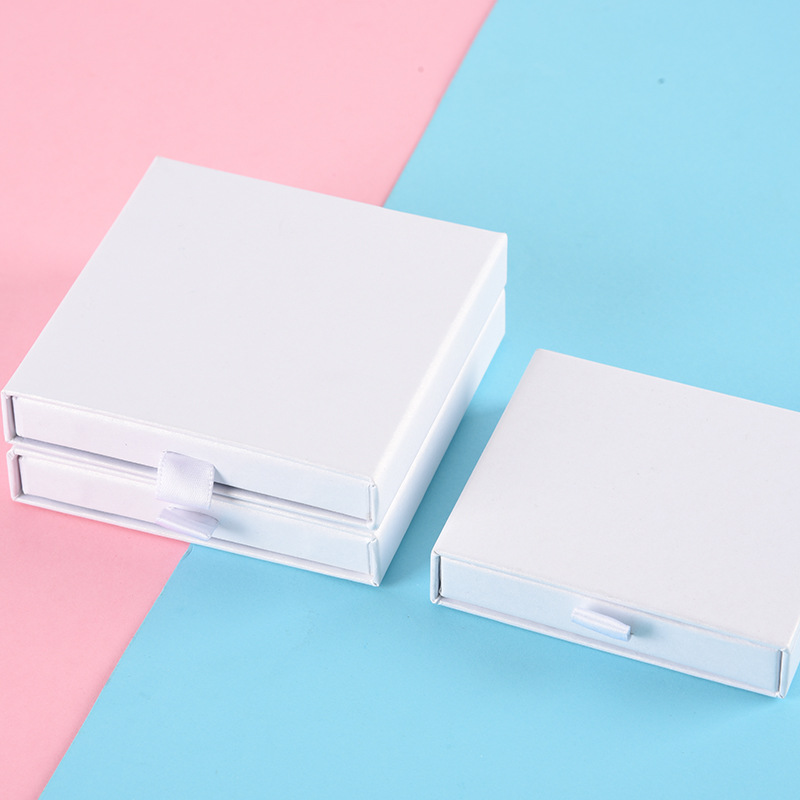 Simple Style Solid Color Paper Jewelry Boxes 1 Piece