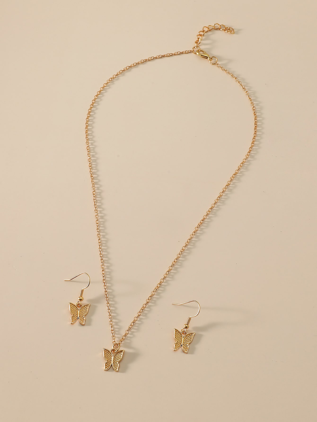 Sweet Butterfly Alloy Gold Plated Womenu0027S Earrings Necklace