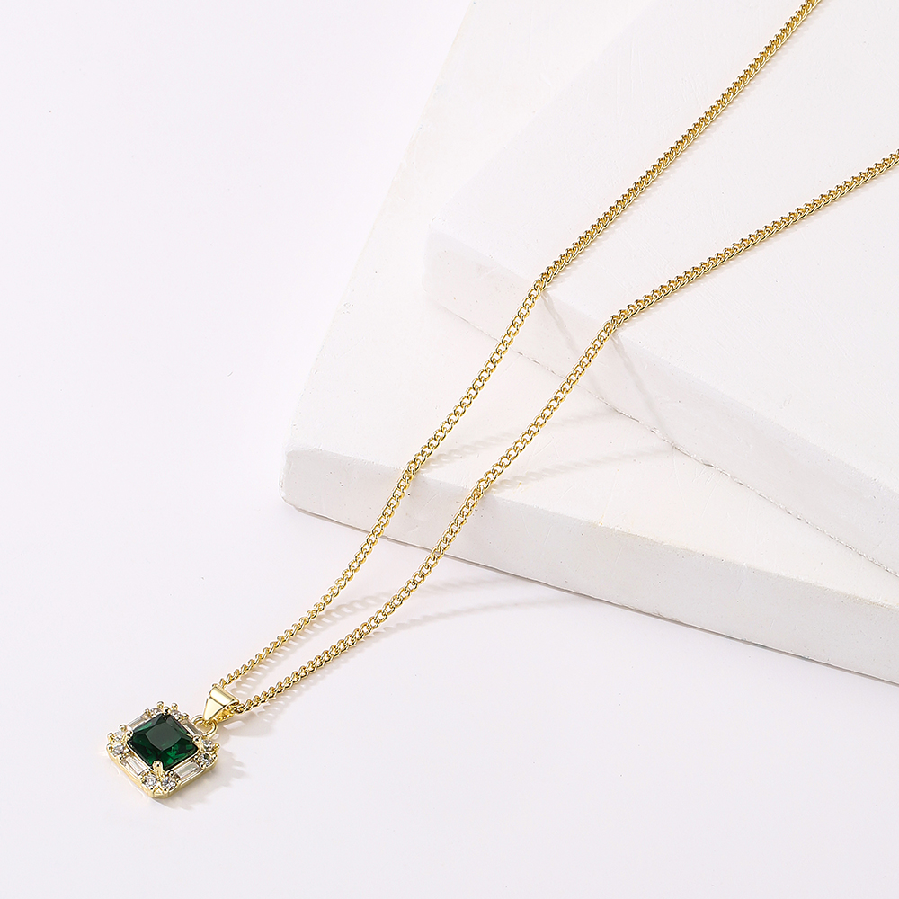 Fashion Square Copper Gold Plated Zircon Pendant Necklace