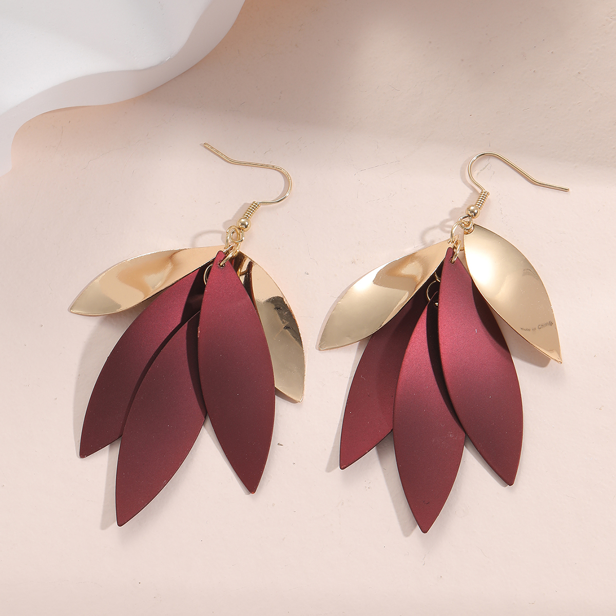 Simple Style Leaves Alloy Womenu0027S Drop Earrings 1 Pair