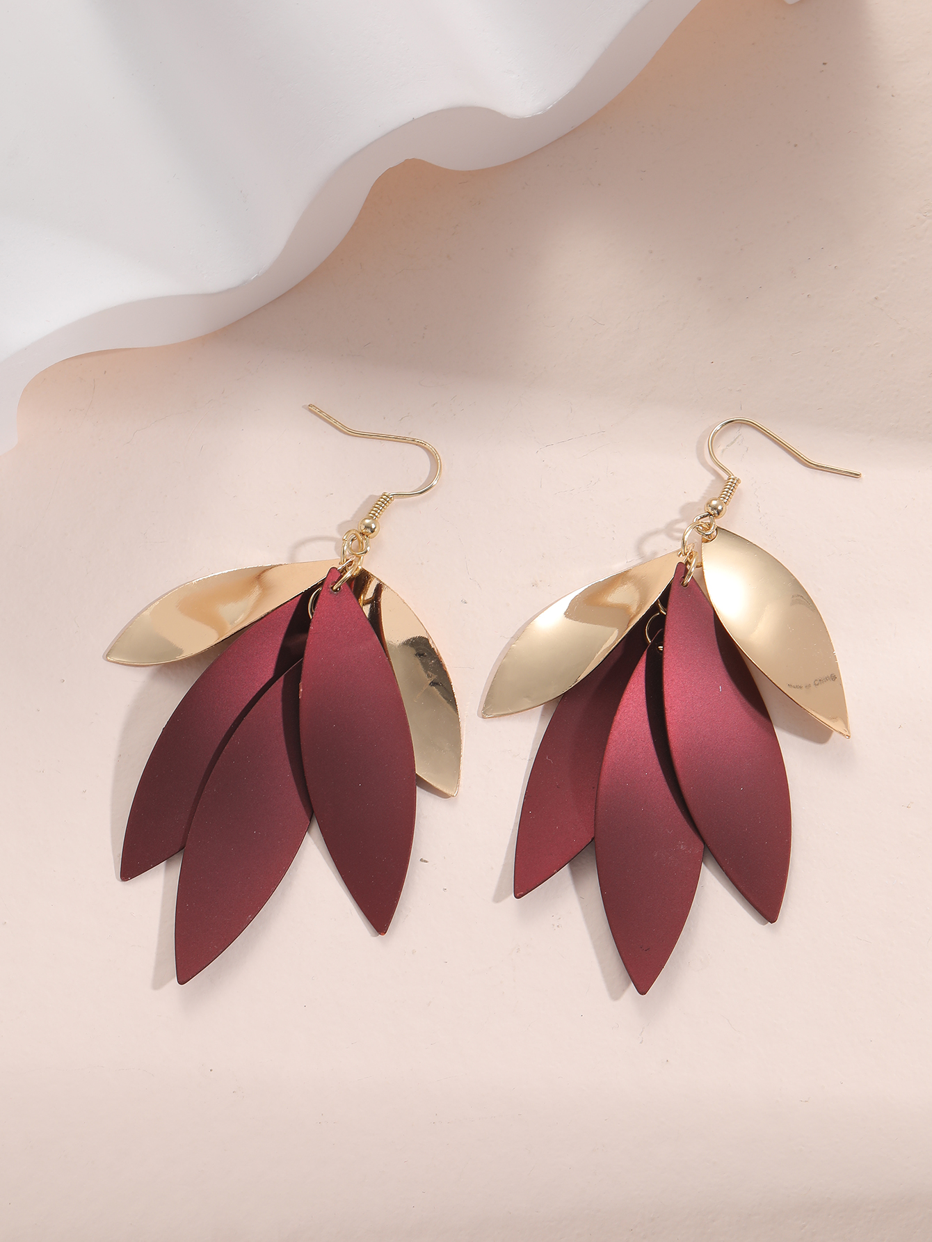 Simple Style Leaves Alloy Womenu0027S Drop Earrings 1 Pair