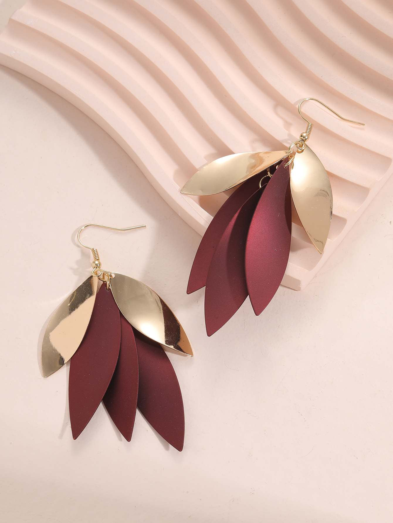 Simple Style Leaves Alloy Womenu0027S Drop Earrings 1 Pair