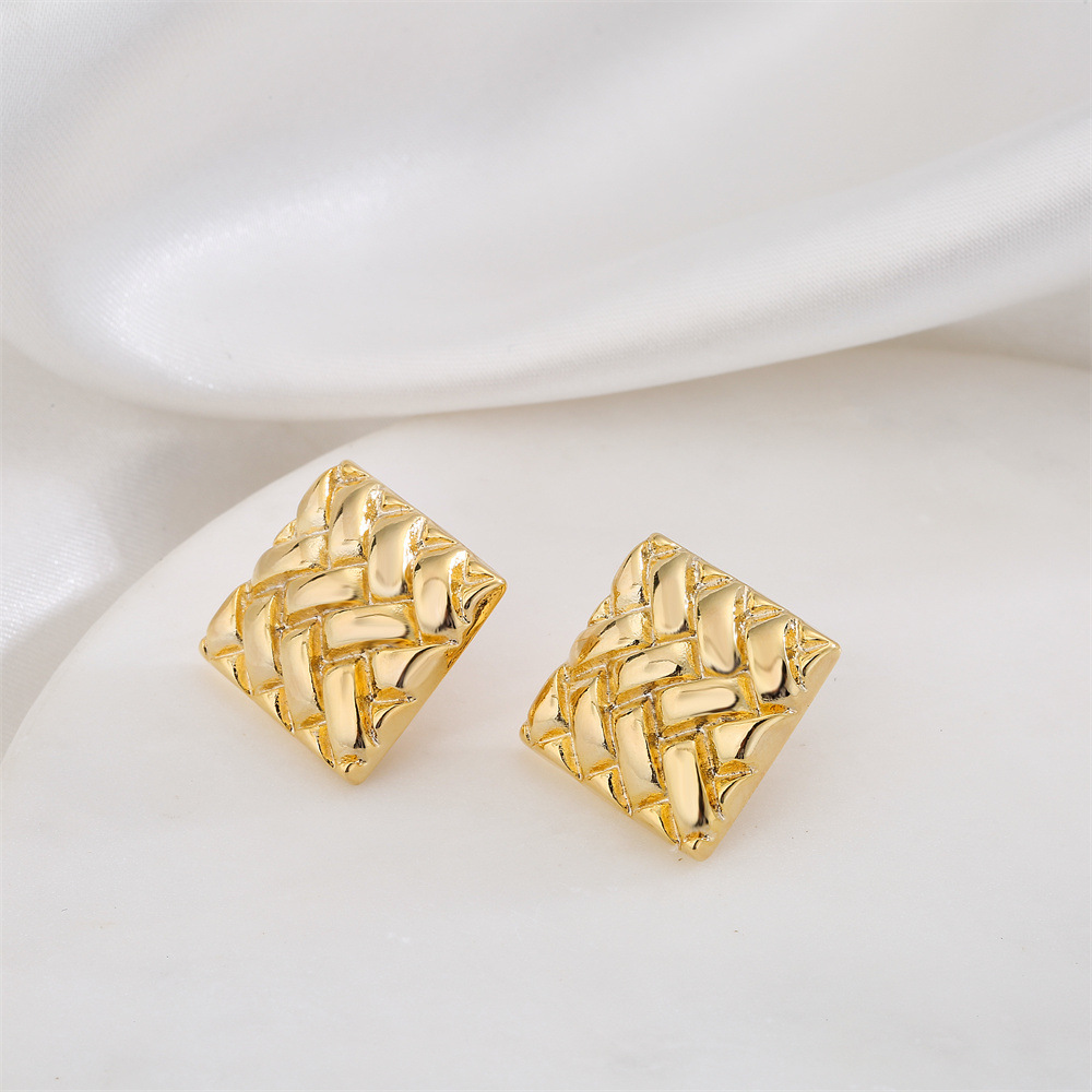 Fashion Square Copper Gold Plated Ear Studs 1 Pair