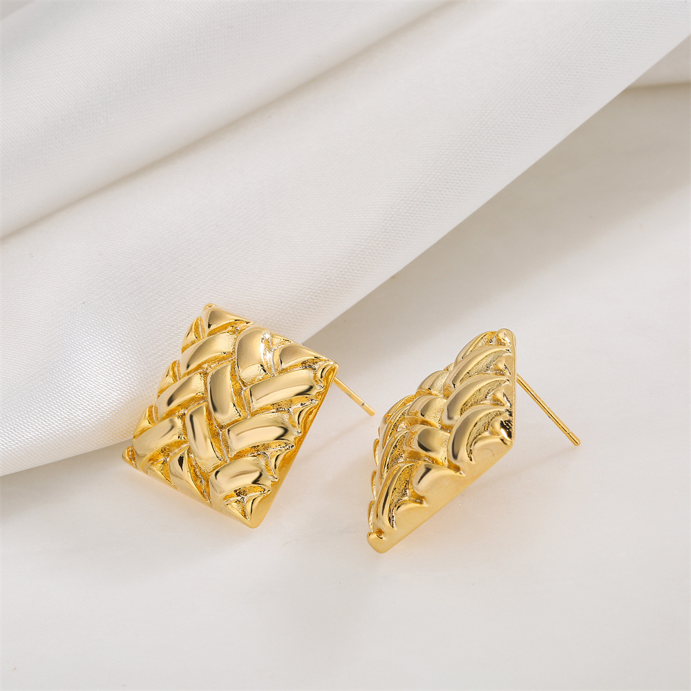 Fashion Square Copper Gold Plated Ear Studs 1 Pair