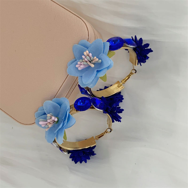 Sweet Flower Alloy Womenu0027S Earrings 1 Pair