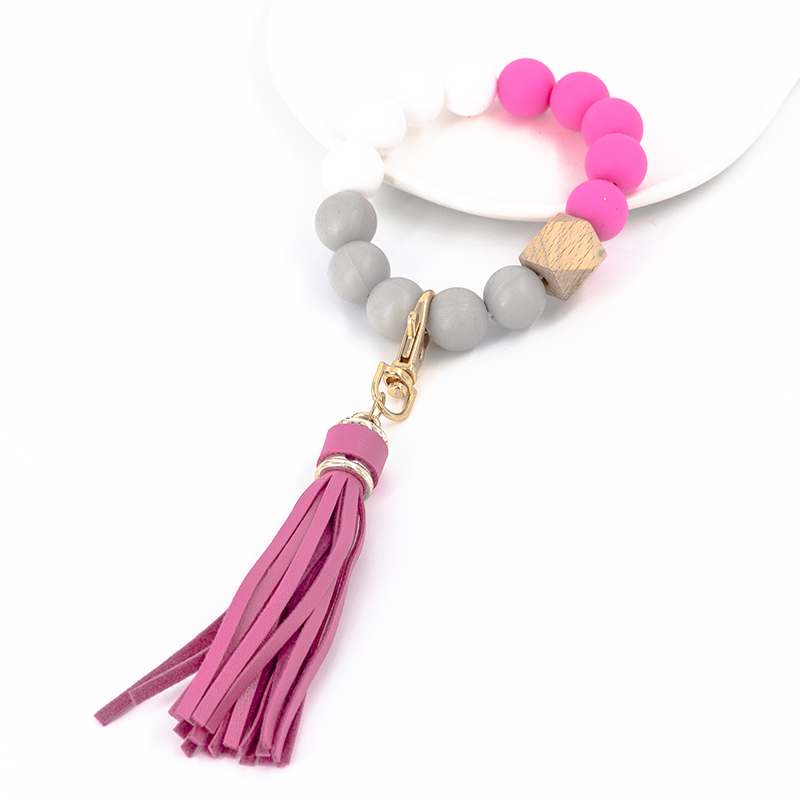 Fashion Round Rhombus Wood Silica Gel Flannel Tassel Bag Pendant Keychain 1 Piece