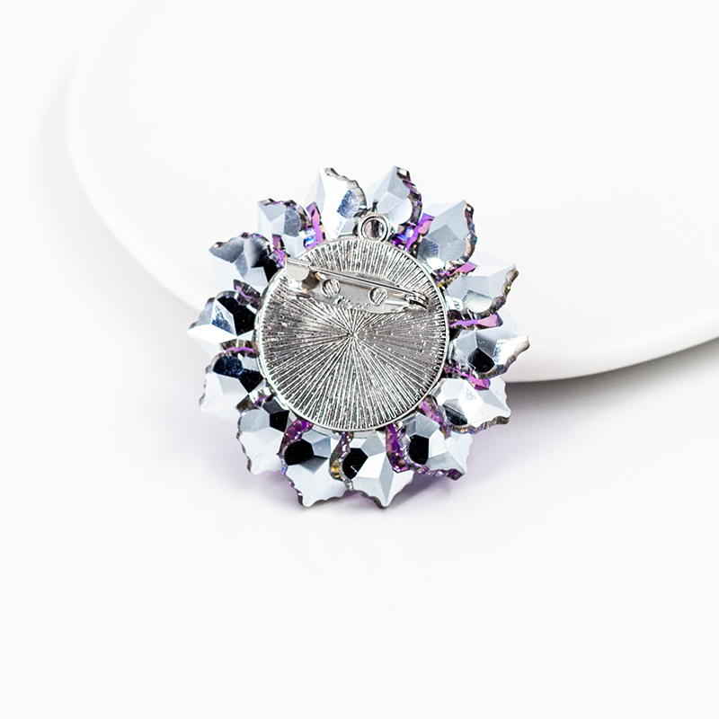 Fashion Flower Artificial Crystal Alloy Metal Womenu0027S Brooches 1 Piece