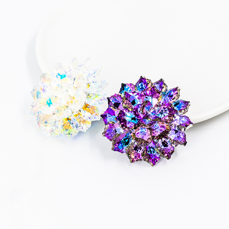 Fashion Flower Artificial Crystal Alloy Metal Womenu0027S Brooches 1 Piece