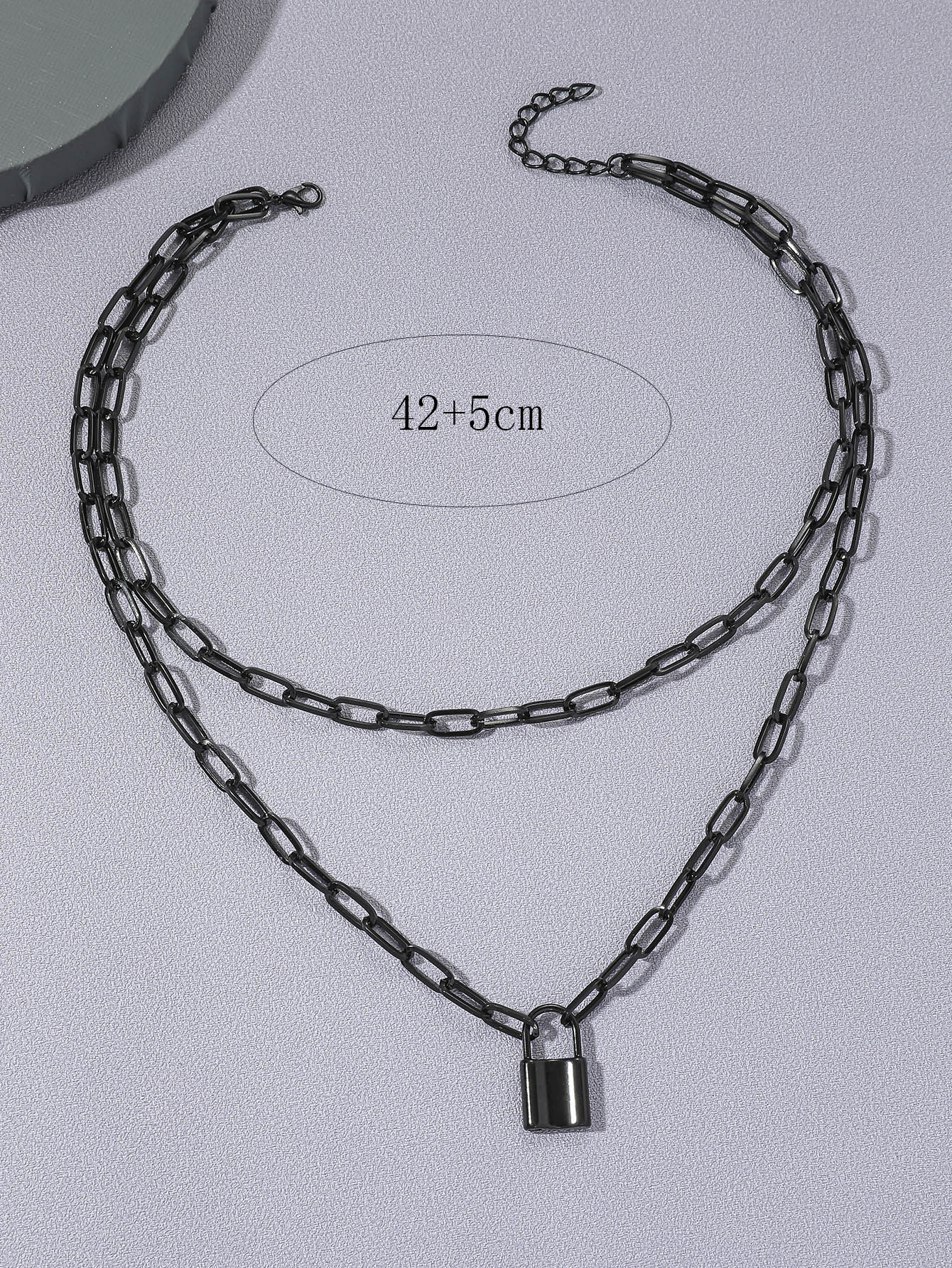 Fashion Lock Alloy Chain Unisex Layered Necklaces 1 Piece