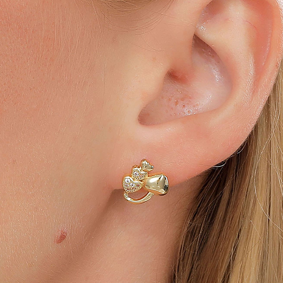 Simple Style Flower Butterfly Snowflake Copper Gold Plated Zircon Ear Studs 1 Pair
