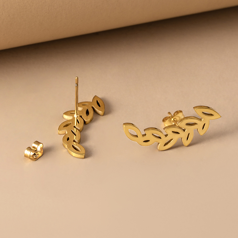 Fashion Leaves Stainless Steel Hollow Out Ear Studs 1 Pair