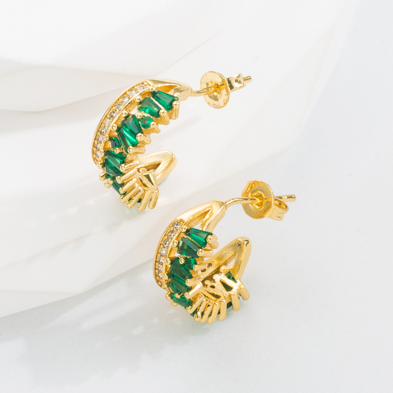 Fashion C Shape Copper Gold Plated Zircon Ear Studs 1 Pair