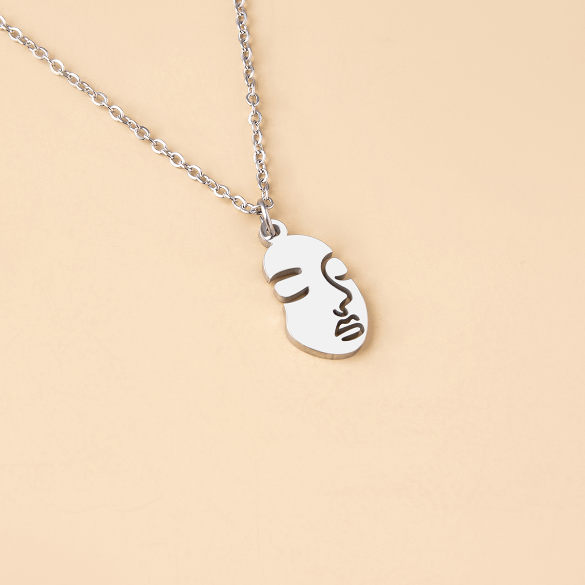 Simple Style Human Face Stainless Steel Irregular Pendant Necklace 1 Piece