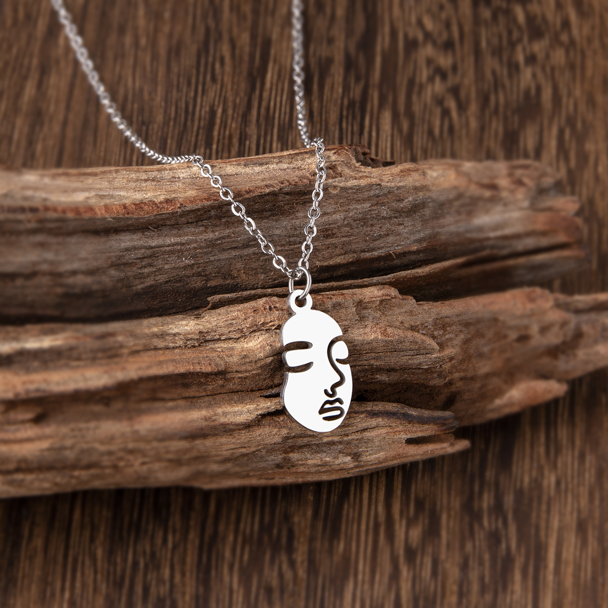 Simple Style Human Face Stainless Steel Irregular Pendant Necklace 1 Piece