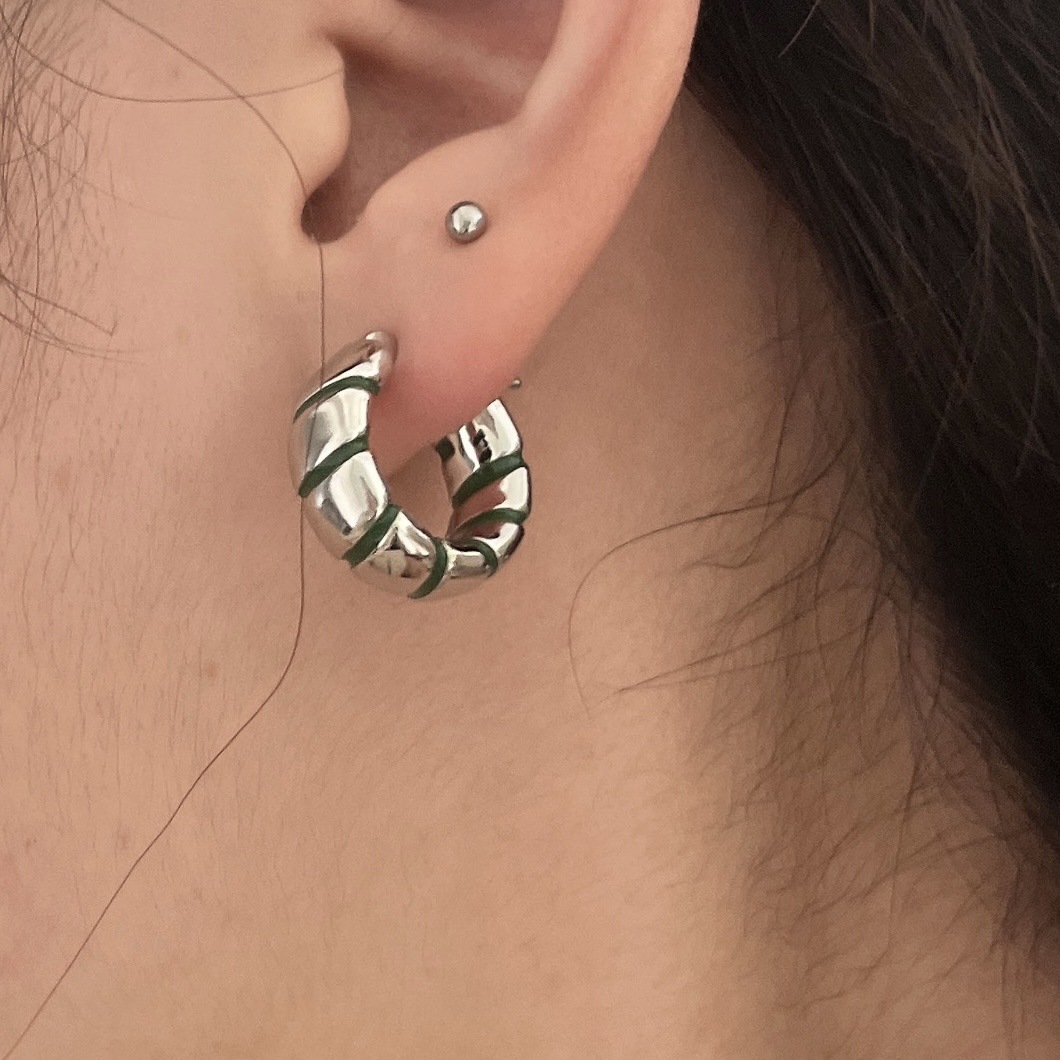 Retro Geometric Alloy Enamel Gold Plated Womenu0027S Hoop Earrings 1 Pair